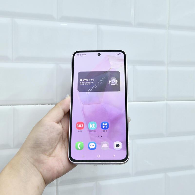 ������A35 ���϶� 128GB