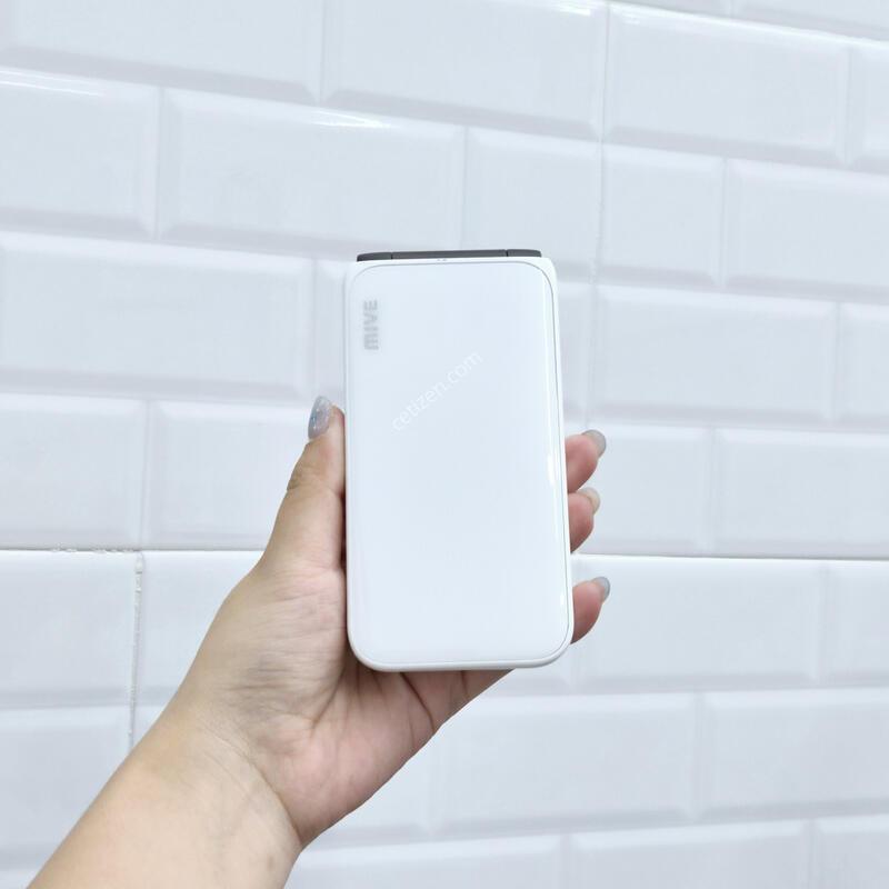 ��Ÿ�������� 32GB ȭ��Ʈ