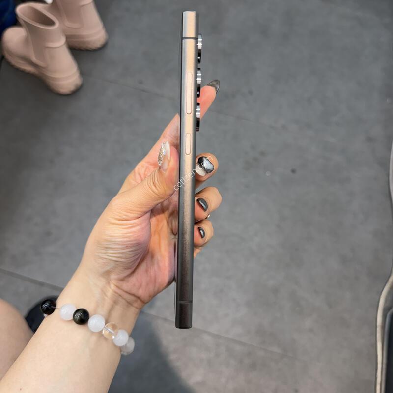 S24��Ʈ�� 256