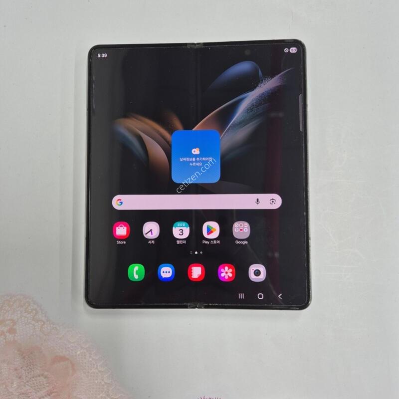 ����������4 �׷��̱׸� 256GB