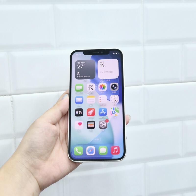 ������12 128GB ȭ��Ʈ
