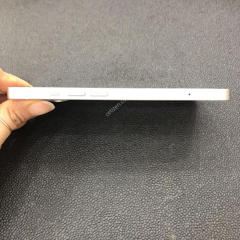 ������13 ȭ��Ʈ 128G,3���� ���,ƯA��,���͸�����100%,����������