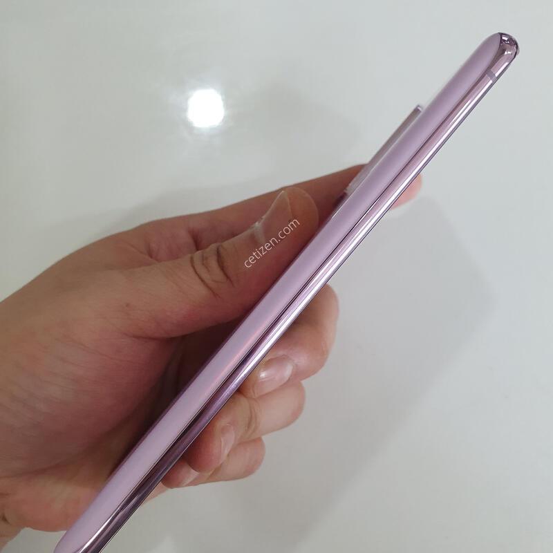 ������S20FE 128G ���ܻ� ������ S�� �߰��� �����