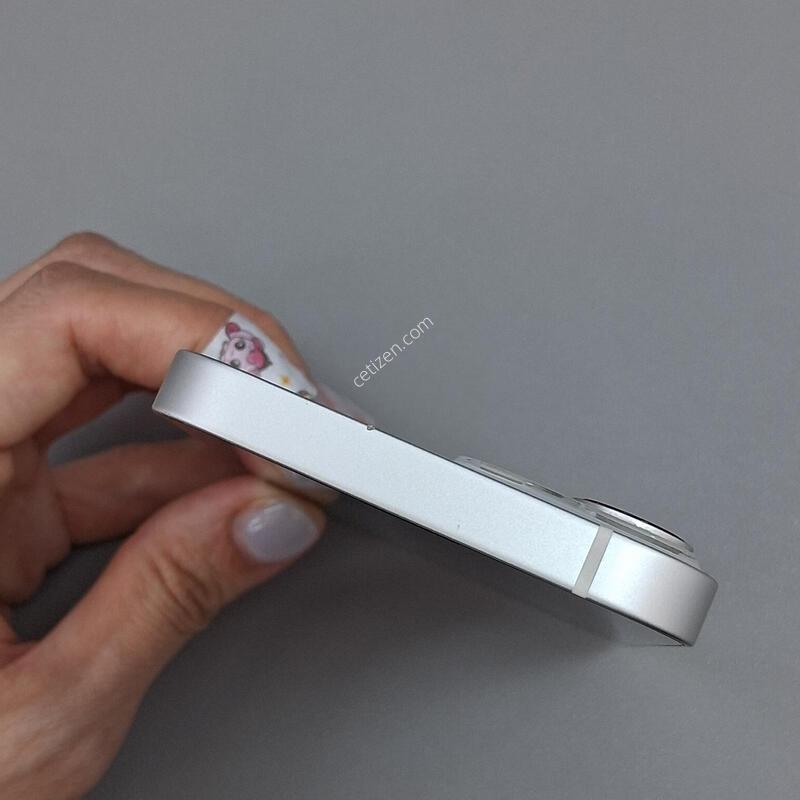 ������13�̴� 128GB ȭ��Ʈ