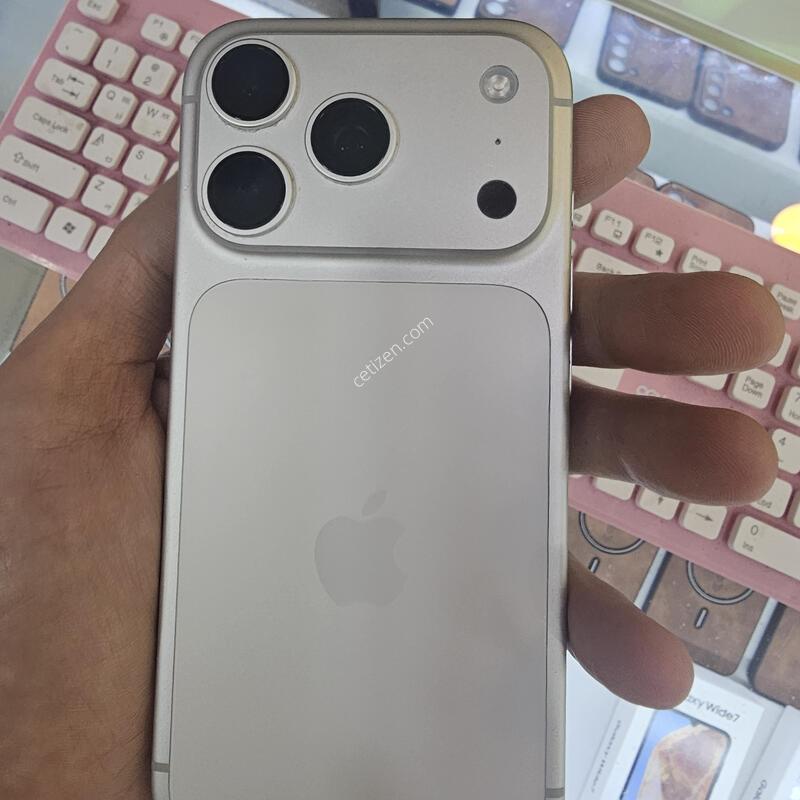 ������17pro 3������ ȭ��Ʈ 256g kt��