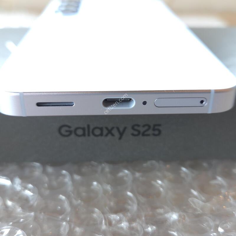 ������S25(SM-S931N) 256G ���̽����� Ǯ�ڽ� �˴ϴ�