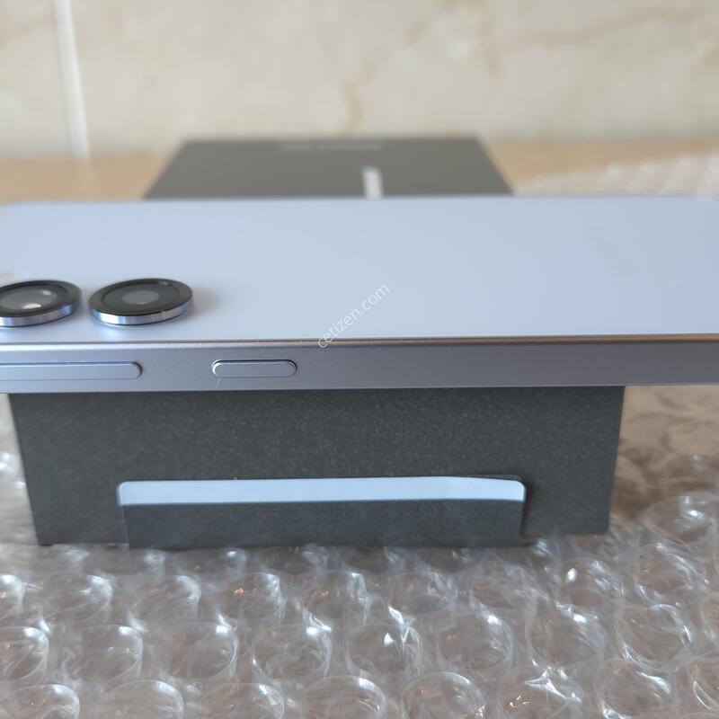 ������S25(SM-S931N) 256G ���̽����� Ǯ�ڽ� �˴ϴ�