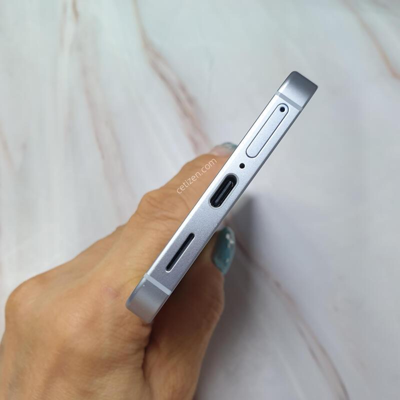 LG ������ S25 5G ���� 256G S�� �Ǹ��մϴ�