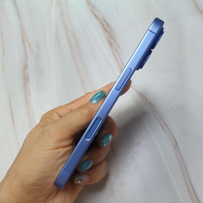 ������16 ��Ʈ�󸶸� 256G S�� �Ǹ��մϴ�
