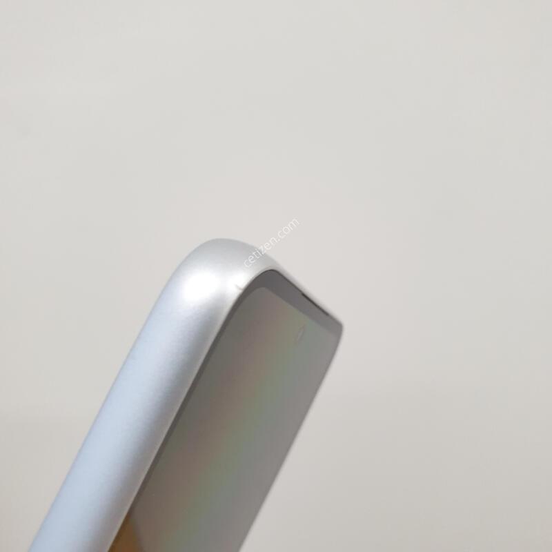 ����4 139