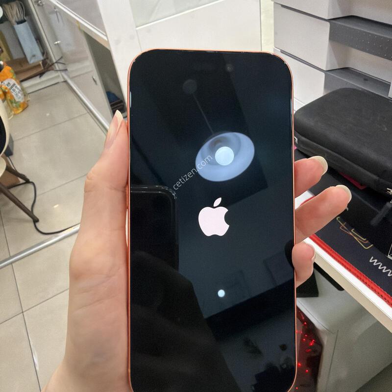������17pro �Ǹ��մϴ� ���͸�100%