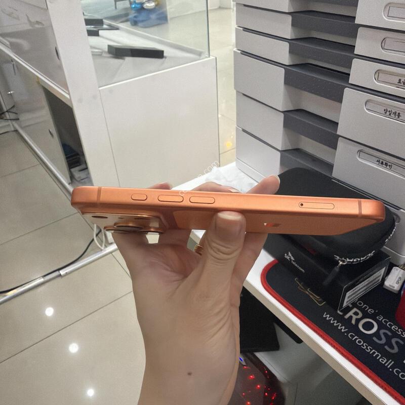 ������17pro �Ǹ��մϴ� ���͸�100%