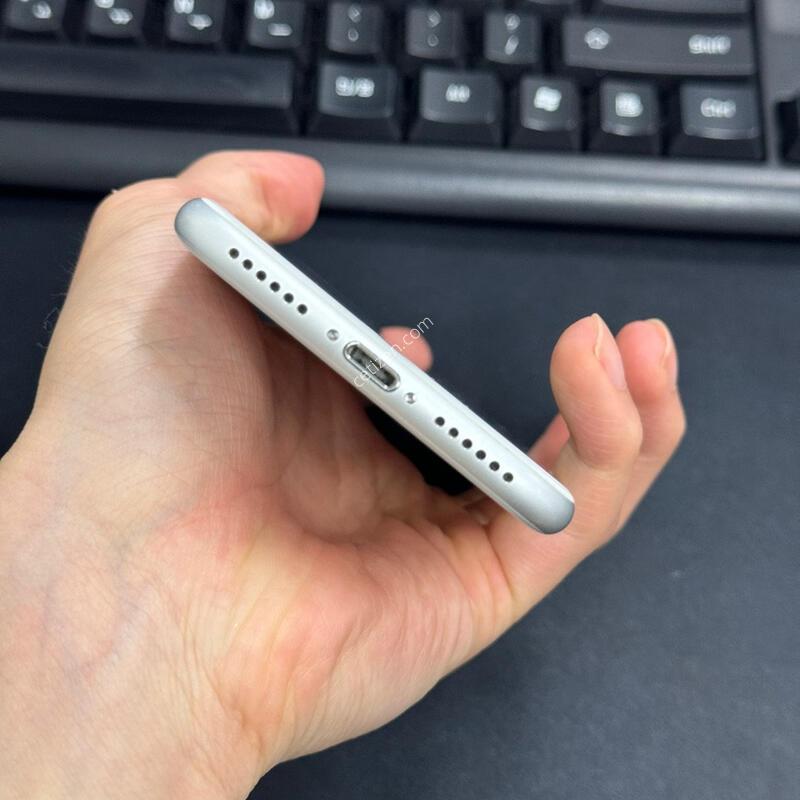 ������ 7 32Gb