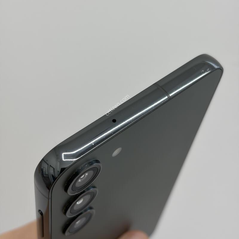 ������ S23�÷��� 256g �׸����� �˴ϴ�