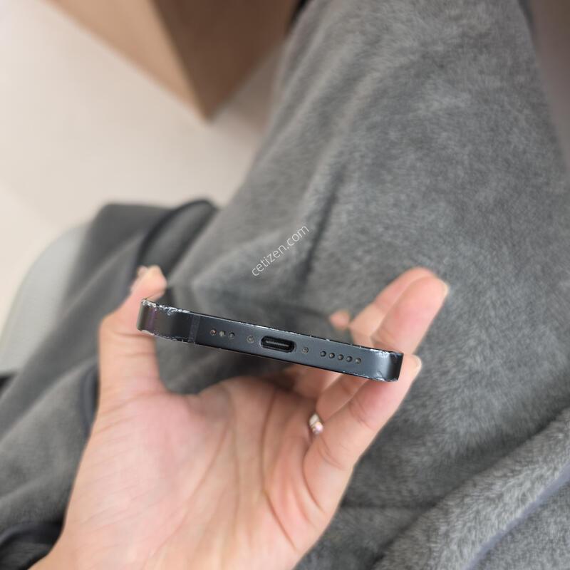 ������ 16e  - 128G ���� �������� / ���ܻ� /ī�޶�� X