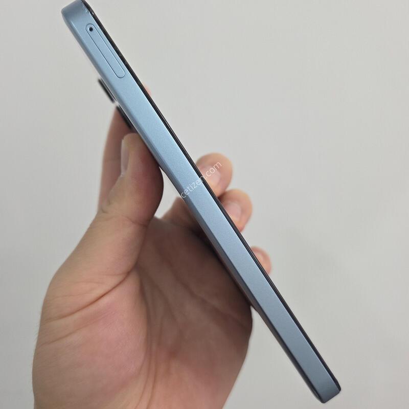 ������ ���̵�7 128GB