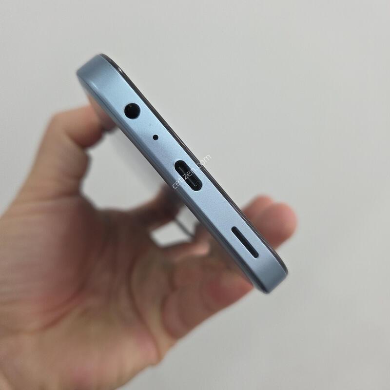 ������ ���̵�7 128GB