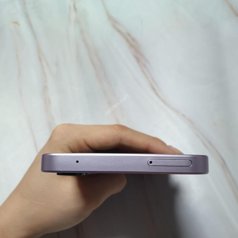LG ������ A35 5G �����϶� 128G A�� �Ǹ��մϴ�