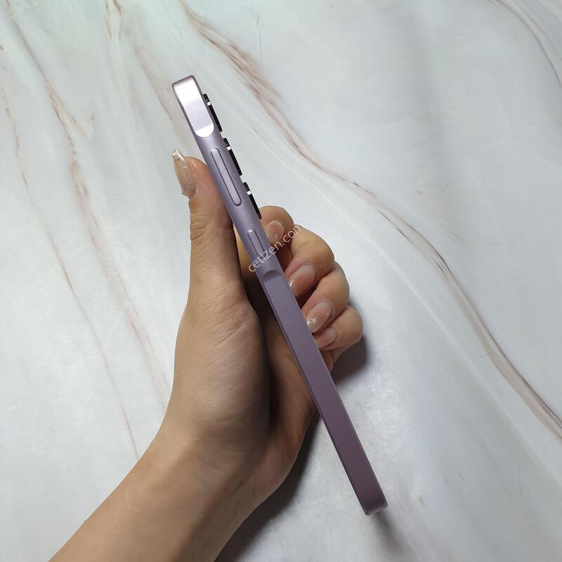 LG ������ A35 5G �����϶� 128G A�� �Ǹ��մϴ�