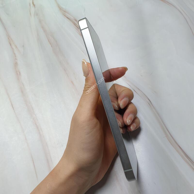 LG ������ S24FE ���ο� 256G ������ �Ǹ��մϴ�