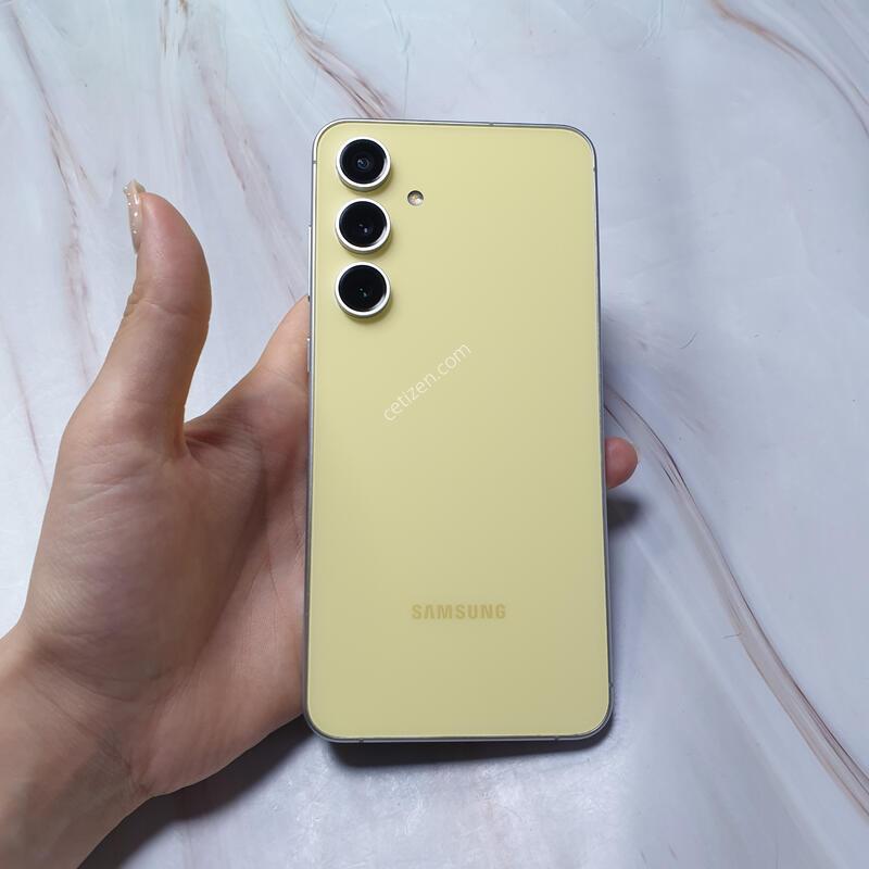 LG ������ S24FE ���ο� 256G ������ �Ǹ��մϴ�