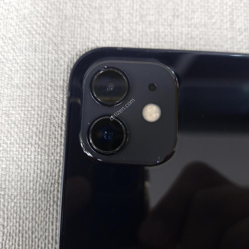������ 12 128G �Ǹ��մϴ�