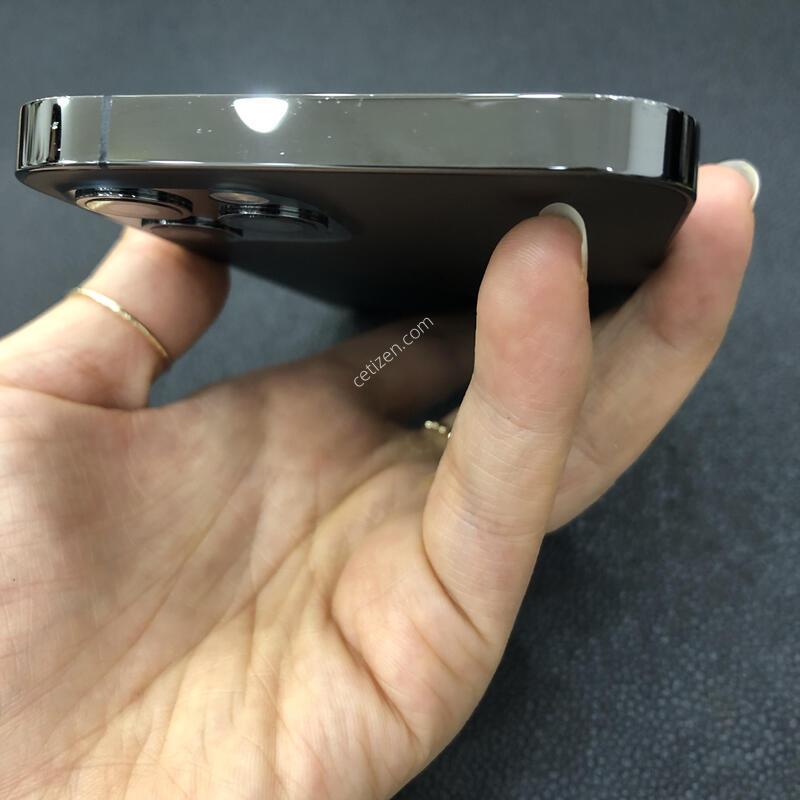 ������12���� �׷�����Ʈ 128G,�����ϰ� �Ǹ��մϴ�