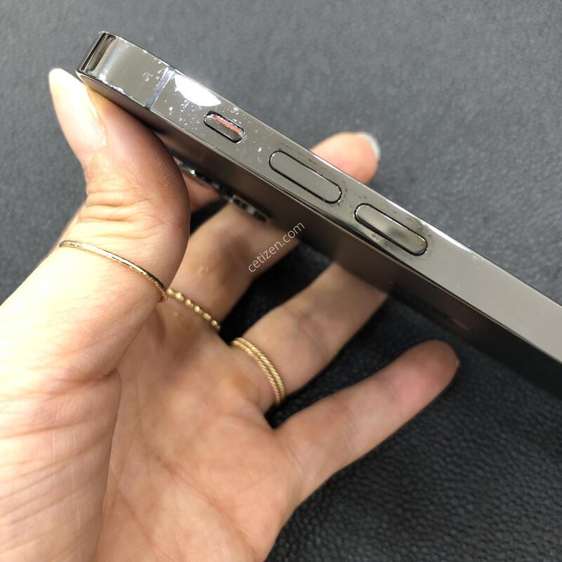 ������12���� �׷�����Ʈ 128G,�����ϰ� �Ǹ��մϴ�