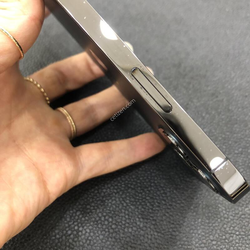 ������12���� �׷�����Ʈ 128G,�����ϰ� �Ǹ��մϴ�