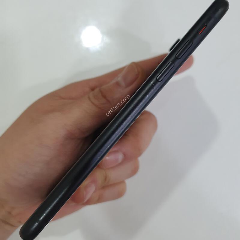 ������XR 64G ���ܻ� ���±� �߰��� �����