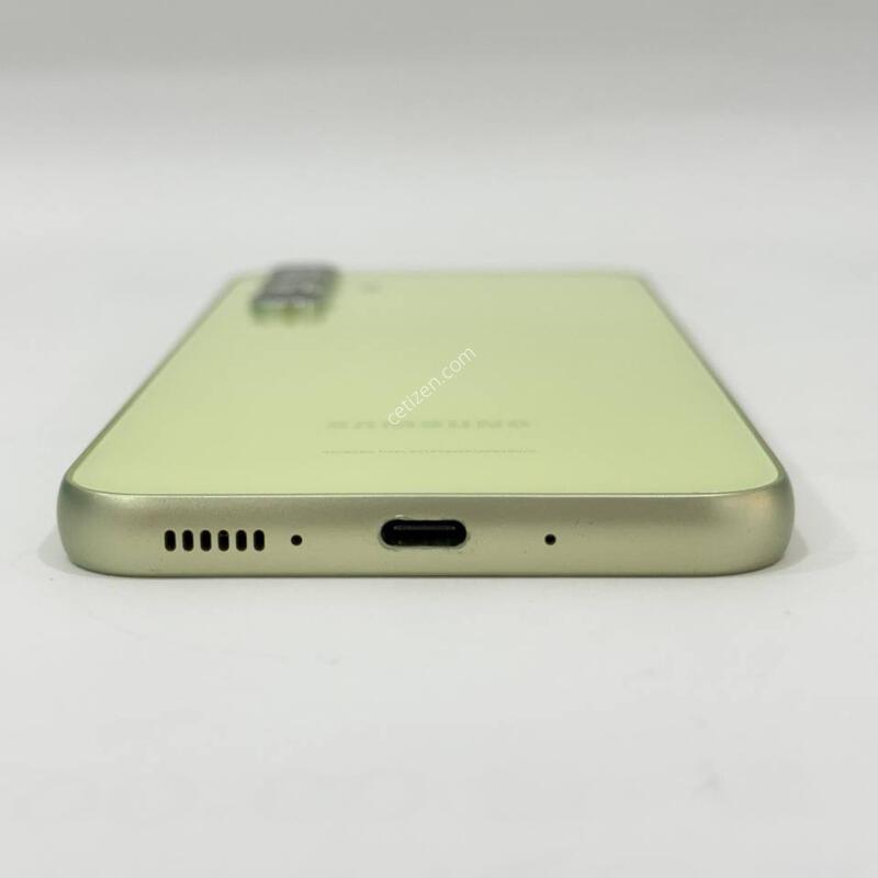 ����������4 ���� 128GB Y2072