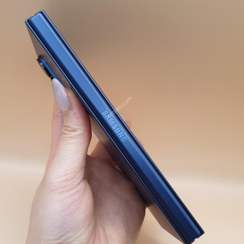 ������ Z����6 5G ���̺� 256�Ⱑ �Ǹ��մϴ�-F956N