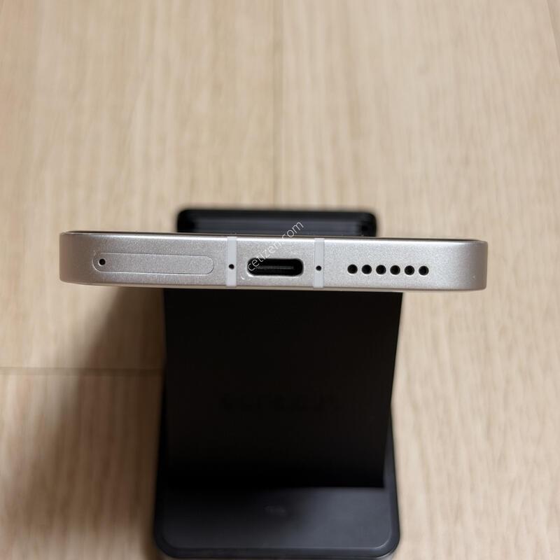 ���̺� M130 Ű���� 128GB ȭ��Ʈ