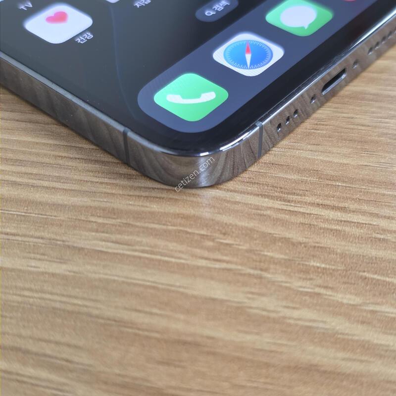 13���� 256GB