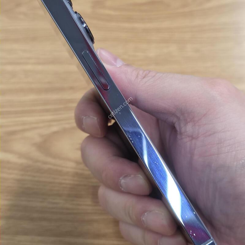 13���� 256GB