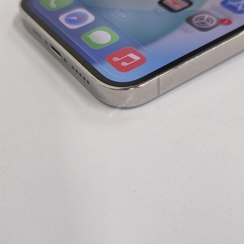 13���� 256GB