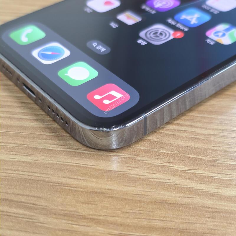 13���� 256GB