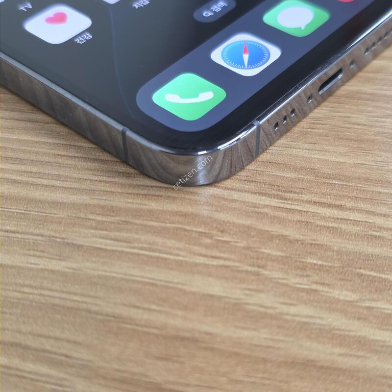 13���� 256GB