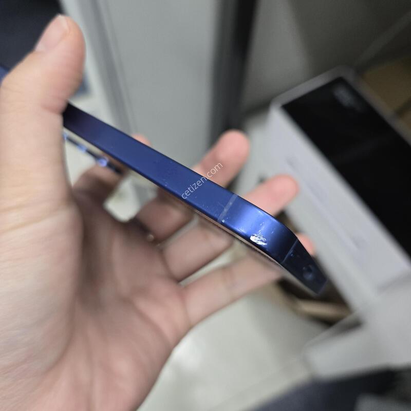 �������� ���ܻ� ������ S25+ ���̺� 512GB