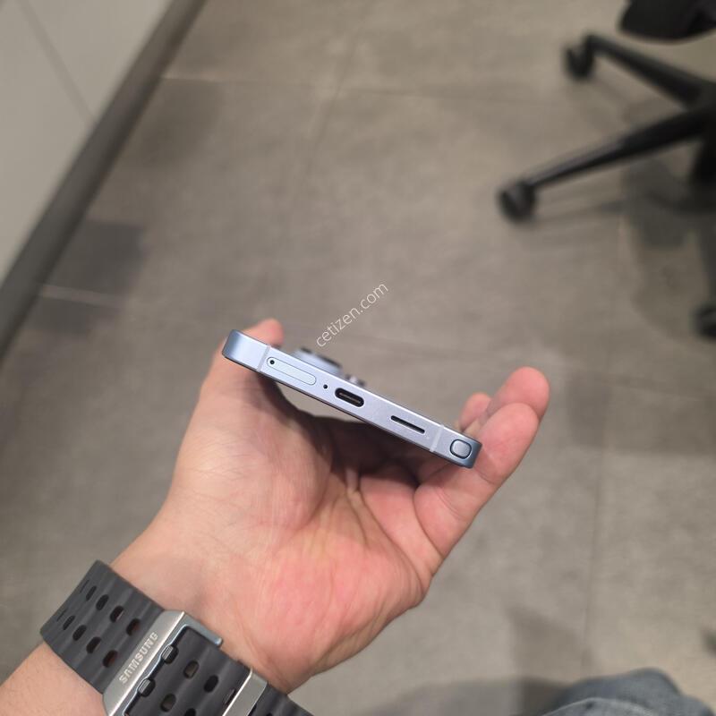 S26��Ʈ�� 512GB �Ǹ�