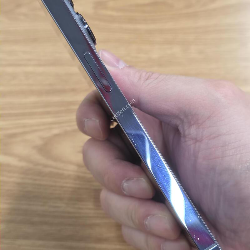 13���� 256GB