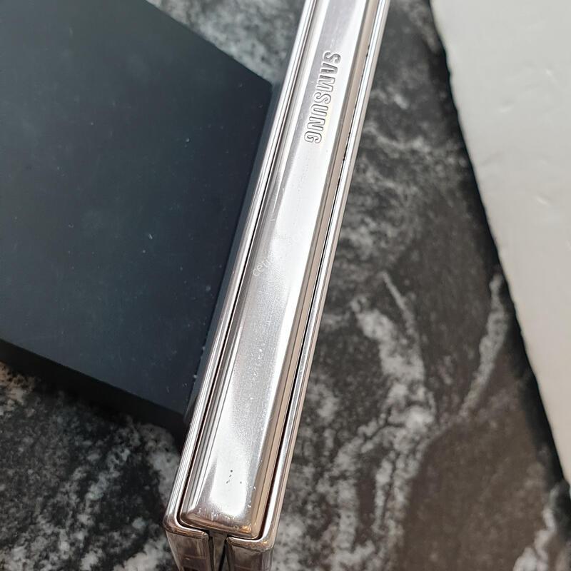 SK ������Z����4 (F936N) ��������� 256�Ⱑ (0212720)