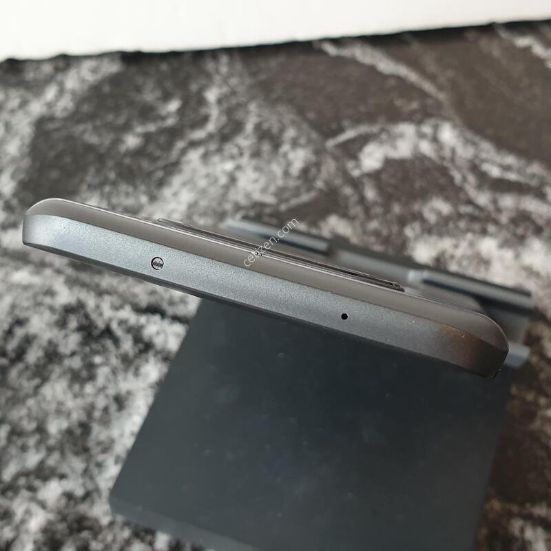 LG Q8 (X800L) ���� (053357)