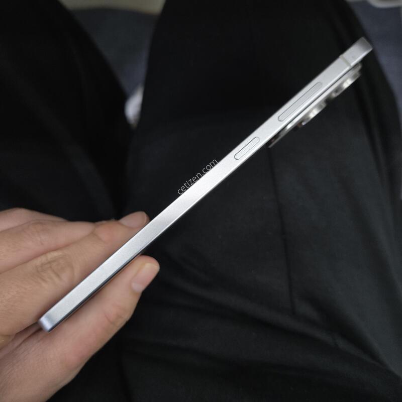 ������ S25���� 512GB �ڱ��� SS�� �ܸŹ�