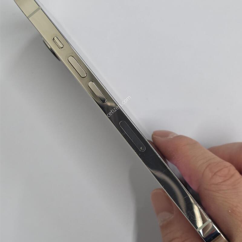 13���� 256GB