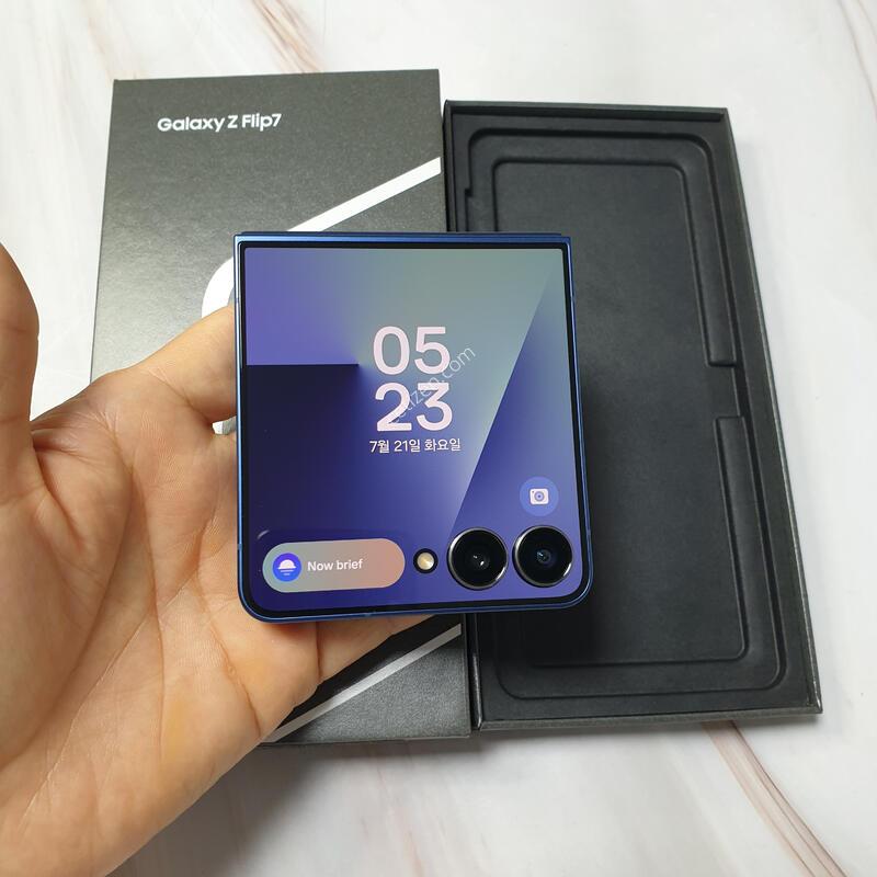 �ڱ��� ������ Z�ø�7 5G ���� 256G �̻�� S�� Ǯ�ڽ��Ǹ�