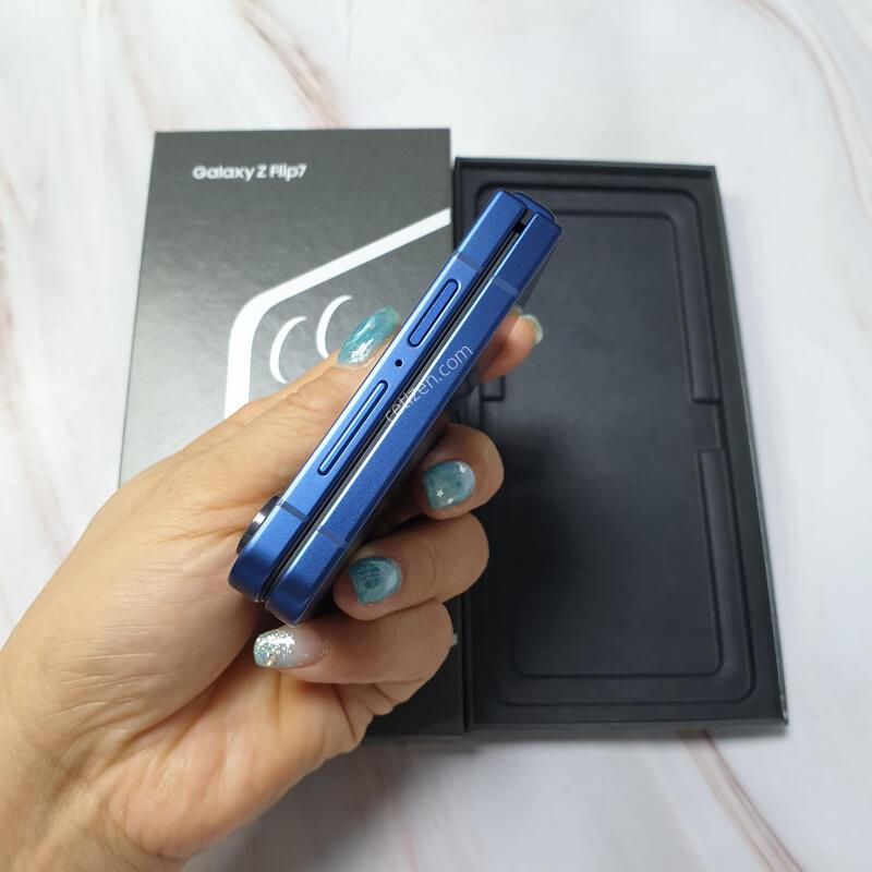 �ڱ��� ������ Z�ø�7 5G ���� 256G �̻�� S�� Ǯ�ڽ��Ǹ�