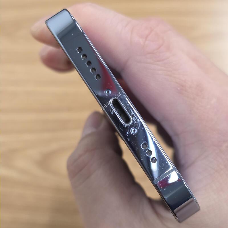 13���� 256GB