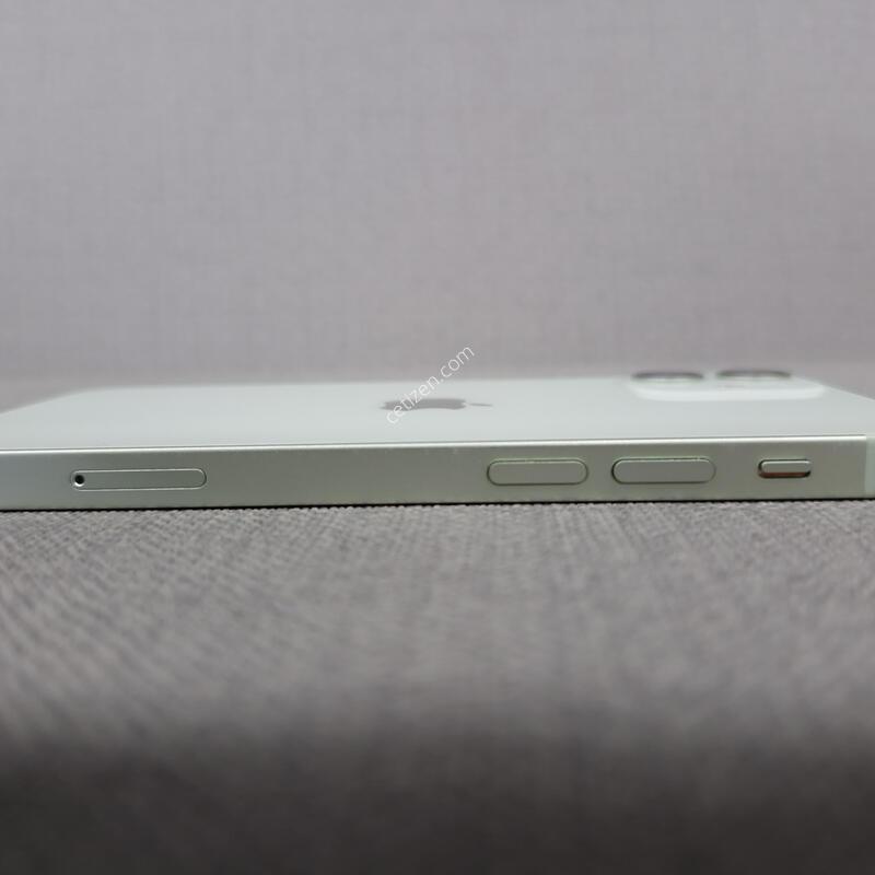 [����] ������ 12 �̴� 64G �Ǹ��մϴ�