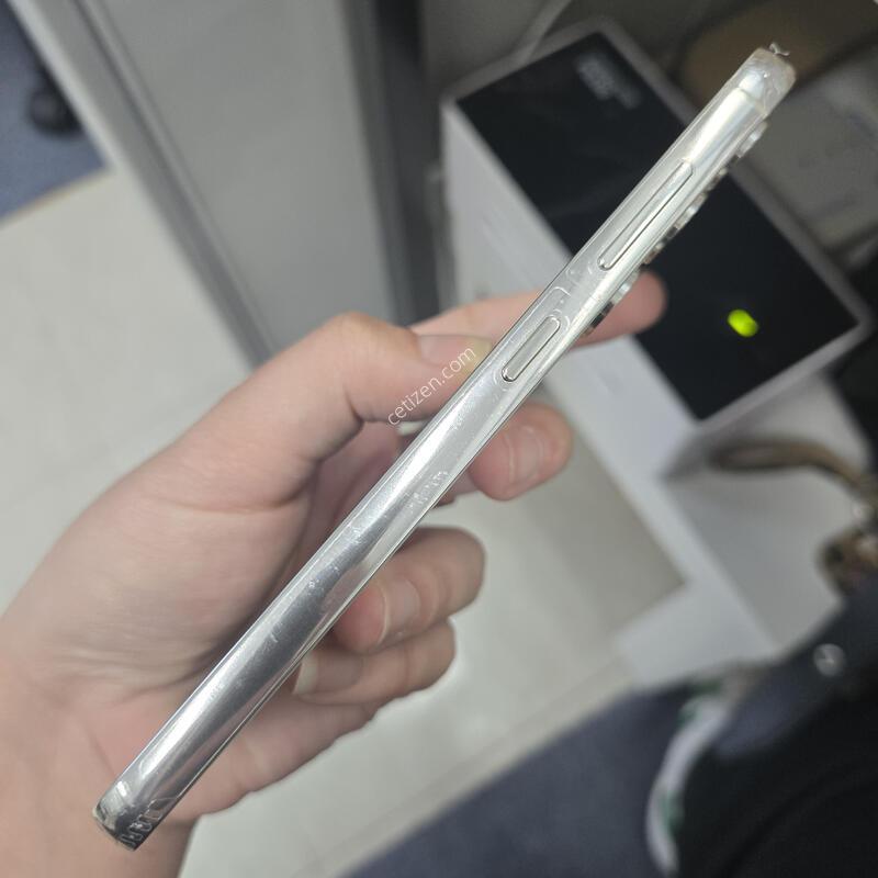 SSS�� ��뷮 ������ S23 ũ�� 512GB SK �����